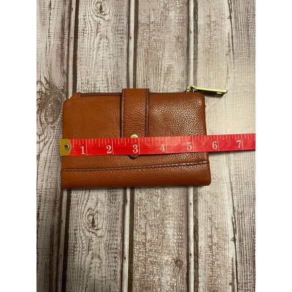 Fossil Lainie Multifunction Brown Leather Wallet - Picture 9 of 13